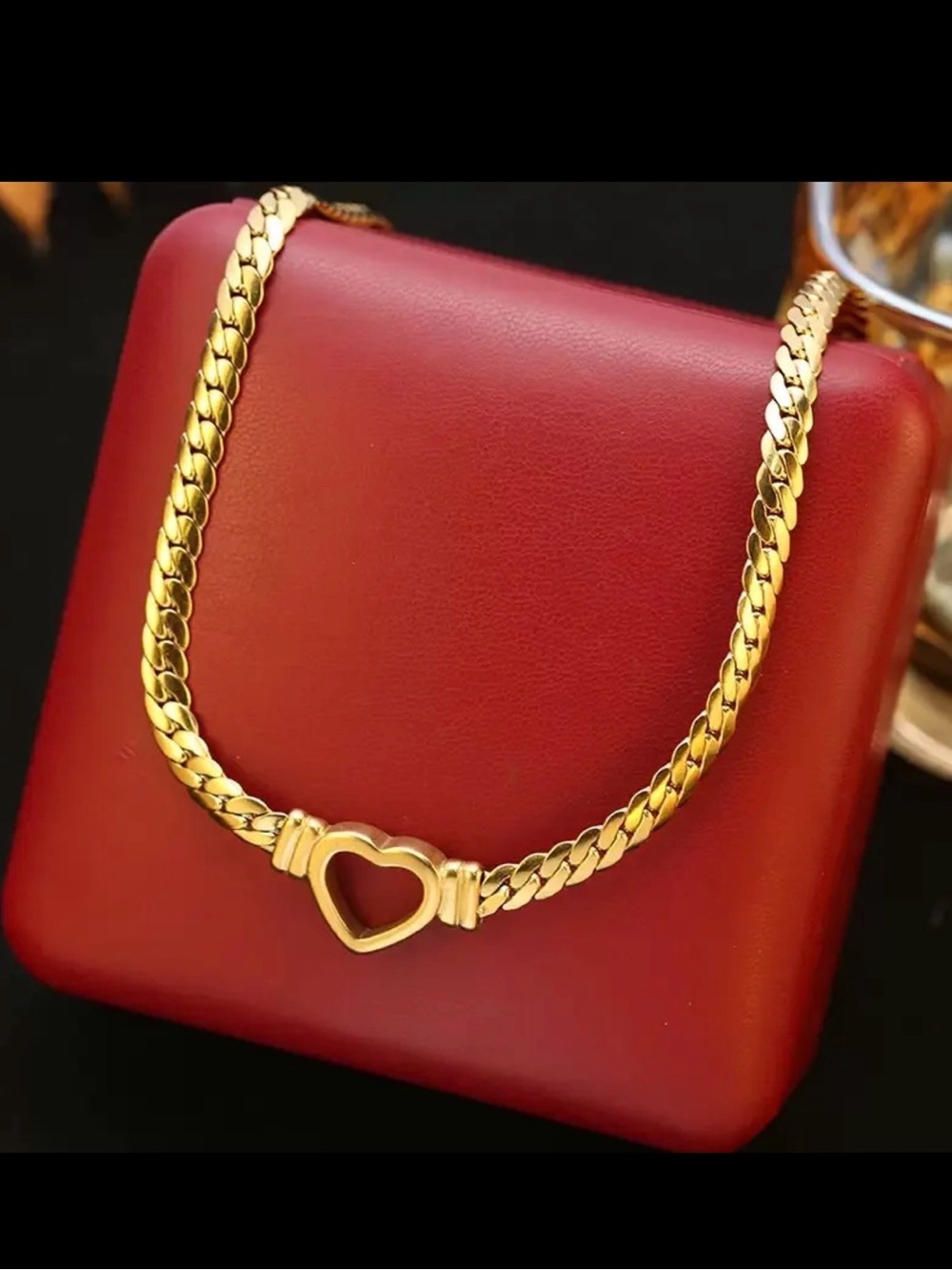 Gold Heart Choker Necklace - Elegant Women’s Jewelry